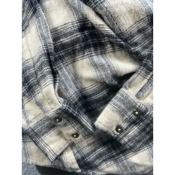 Nicholas K Roux Flannel Black Beige Check Wrap Blouse Size Medium New - Picture 4 of 6